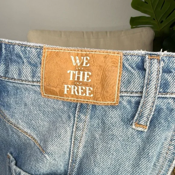 We The Free Lucky You Mid Rise Barrel Jean Size 28 - Picture 5 of 10
